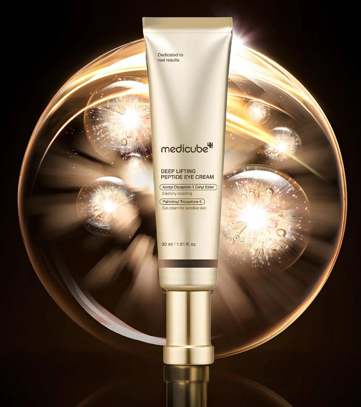 Medicube - Deep Lifting Peptide Eyecream For Face, sfeerfoto