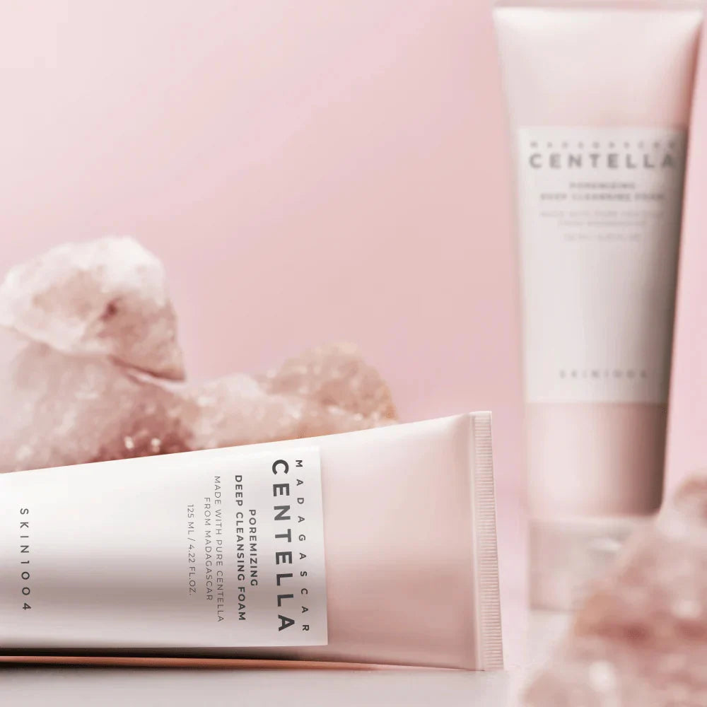 SKIN1004 - Madagascar Centella Poremizing Deep Cleansing Foam, sfeerfoto 2